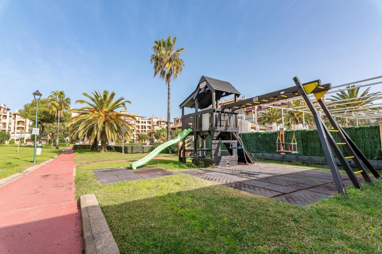 Alcaudon By H Apartment Isla Canela Bagian luar foto