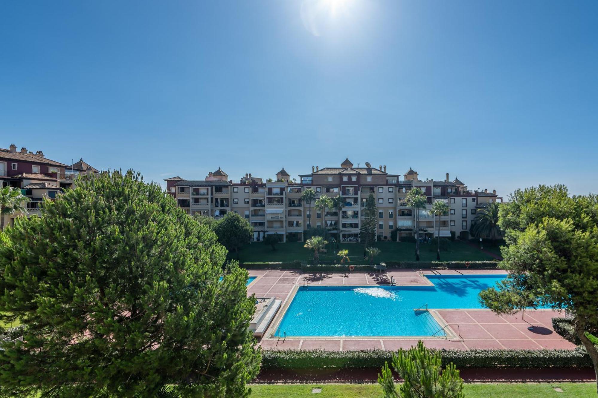 Alcaudon By H Apartment Isla Canela Ruang foto