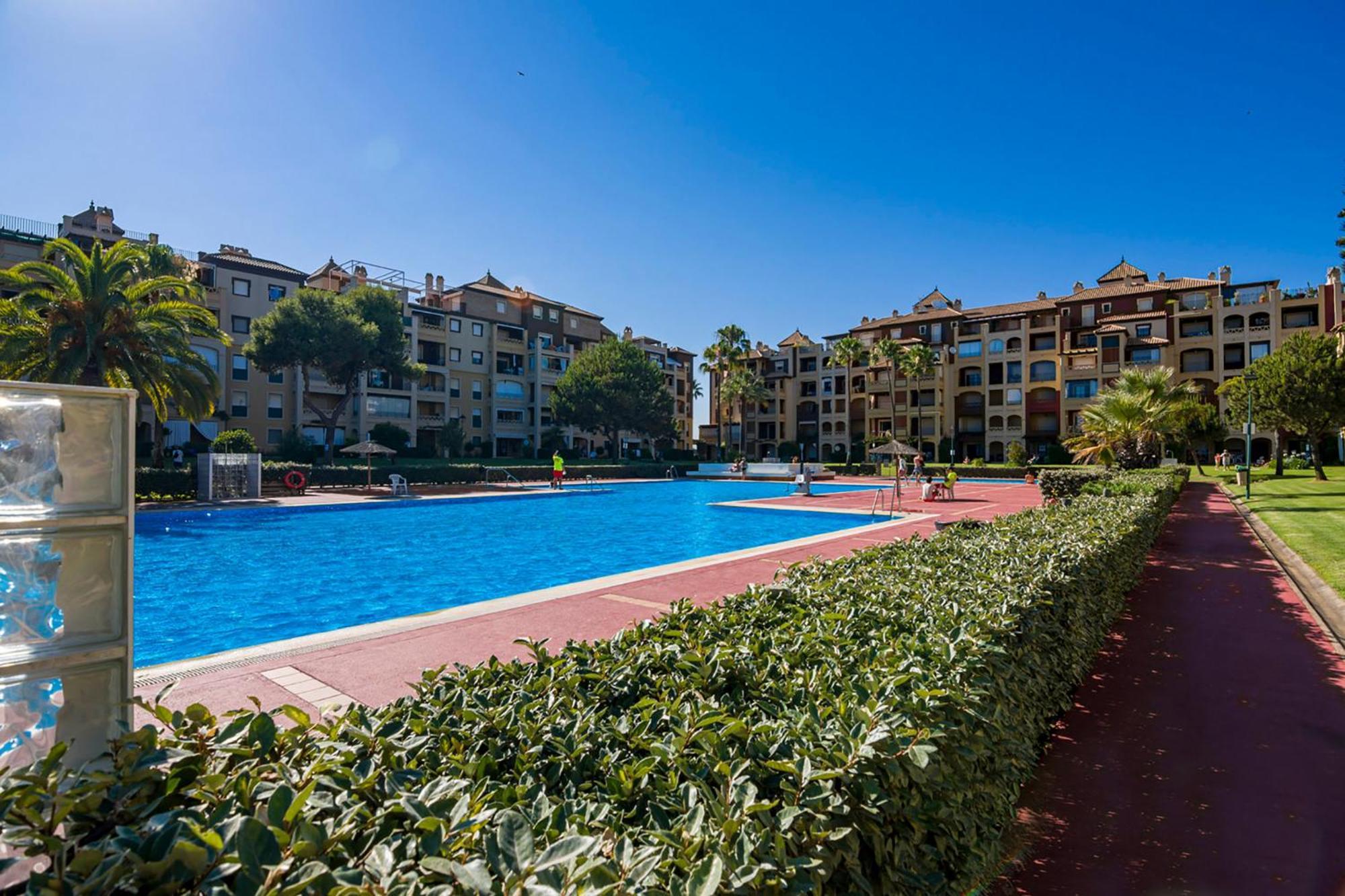 Alcaudon By H Apartment Isla Canela Bagian luar foto